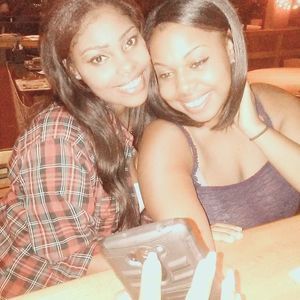 Meet your Posher, Tandi